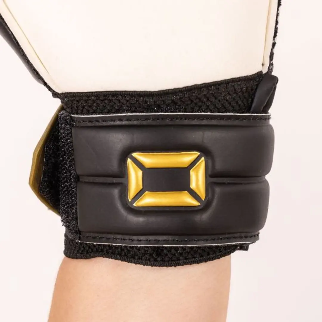 Stanno Thunder JR VII Keepershandschoenen - Maat 3 - Zwart/Goud