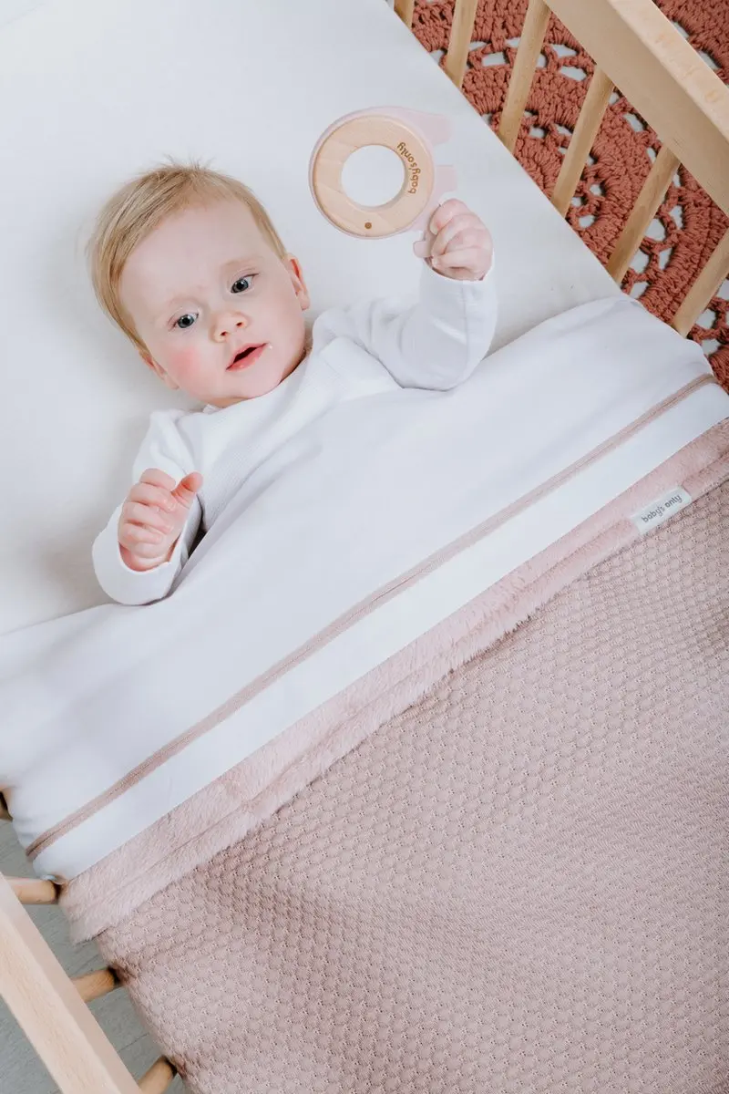 Baby's Only Gebreide Teddy Ledikantdeken Sky - 2.7 TOG - 100x135cm - Oudroze