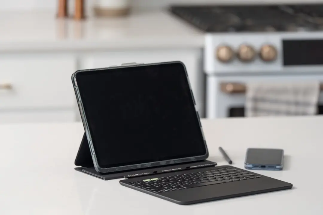 ZAGG Pro Keys 2 103414663 Bluetooth Keyboard Case - iPad Pro 11" (2024/2025) - Zwart