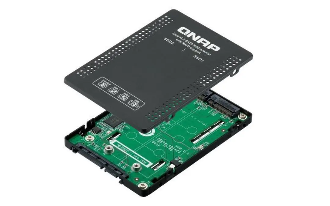 QNAP QDA-A2MAR M.2 SSD-Behuizing - Zwart