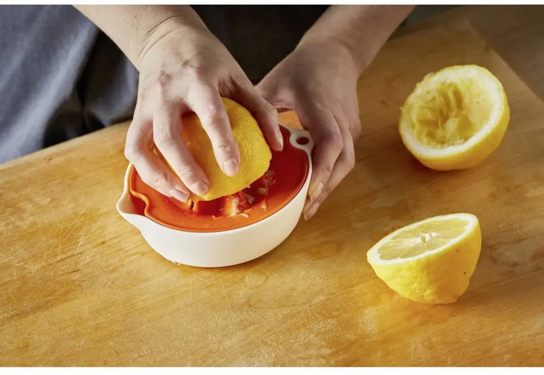 Fiskars 1016125 Citruspers - Kleurloos