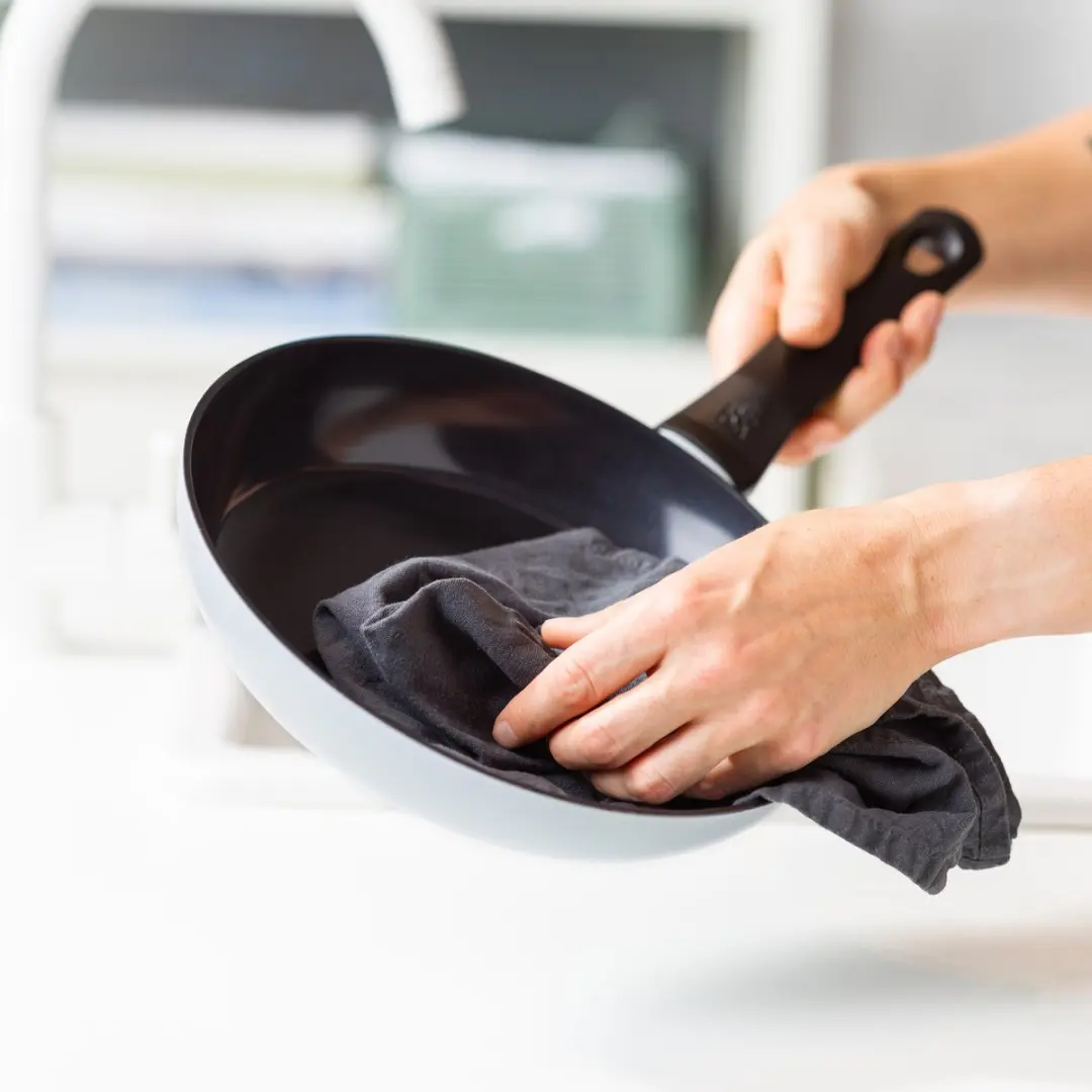 BK Enjoy Hapjespan 28cm - 3.4L - Inductie/Ovenbestendig - Lichtblauw