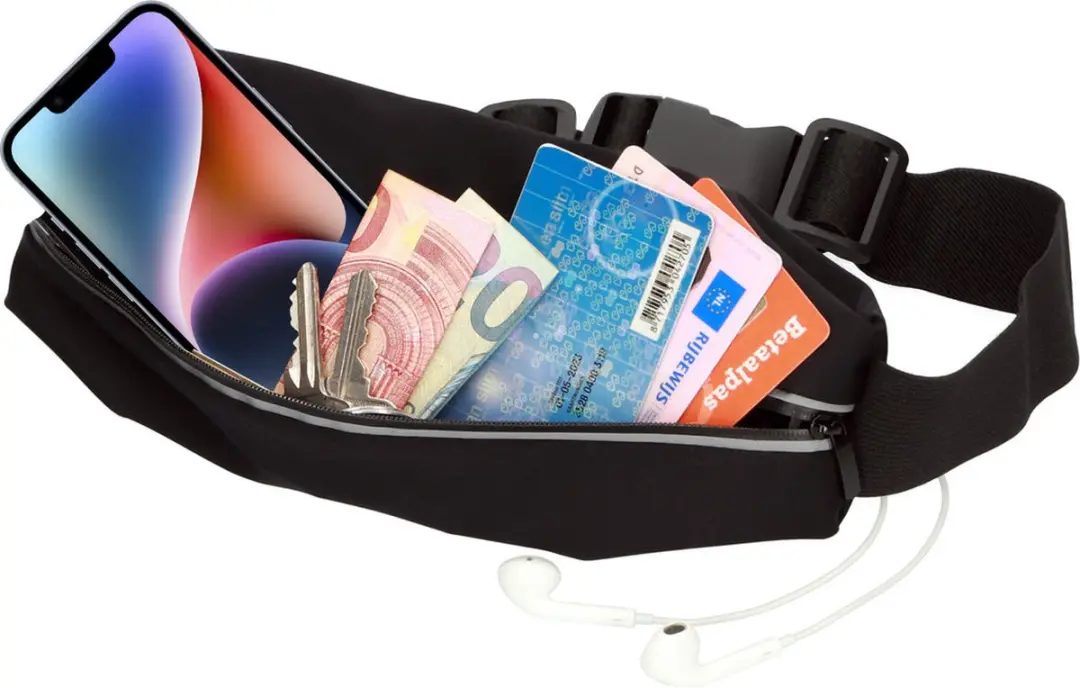 Mobiparts Comfort Fit Sport Belt MP-122640 - Apple iPhone 14 - Zwart