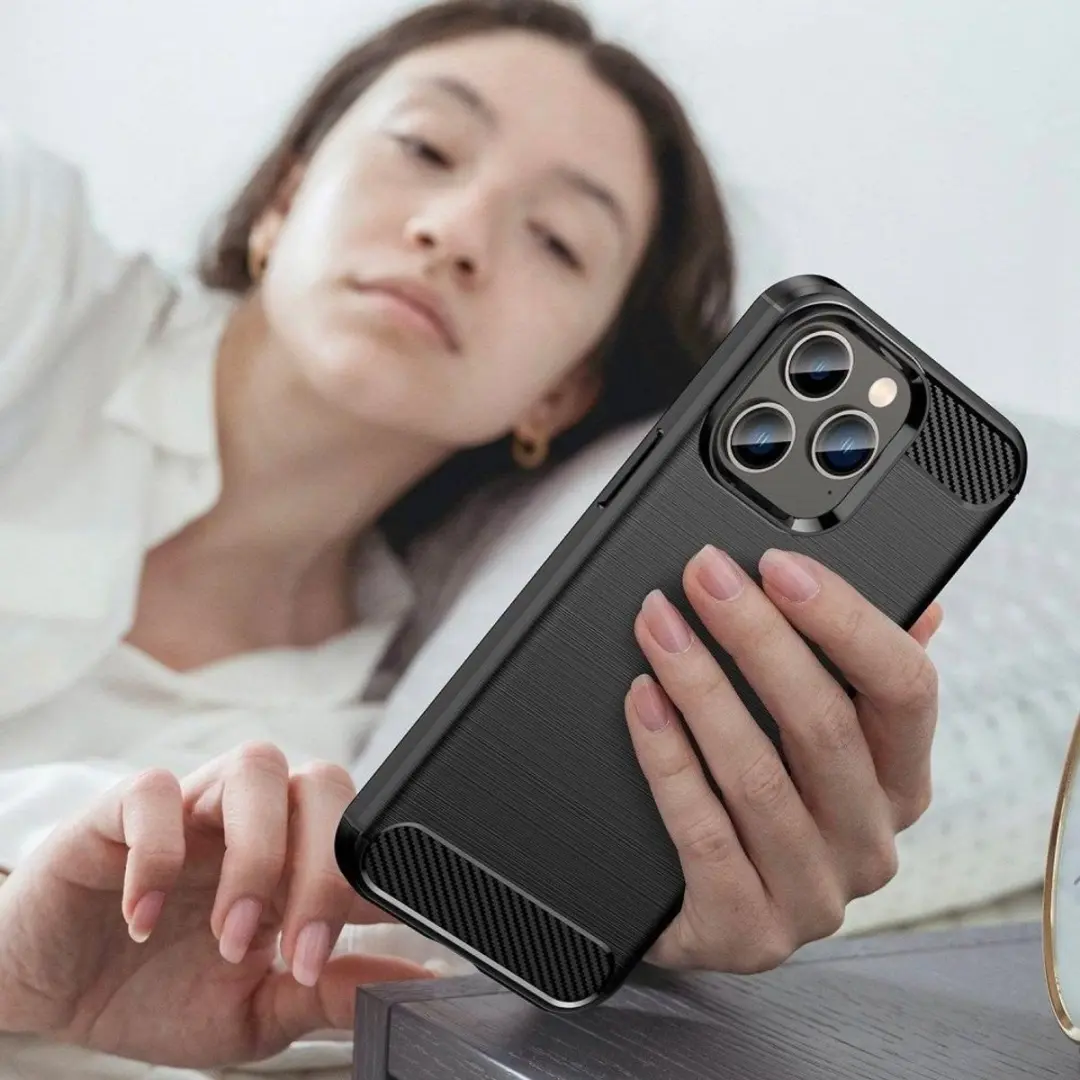 MobiQ Carbon Look Hoesje iPhone 15 Pro Max 13-02915 - Zwart