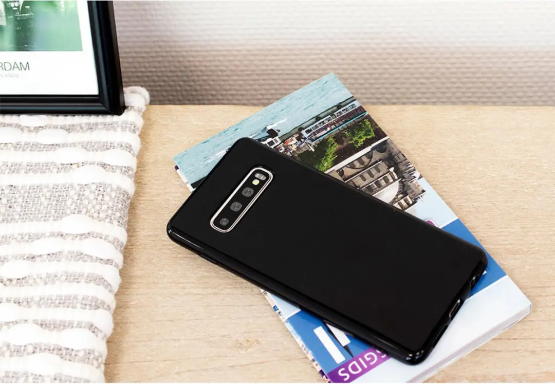 Mobiparts MP-104938 Hoesje Samsung Galaxy S20 - Zacht TPU - 3 Pasjes - Zwart