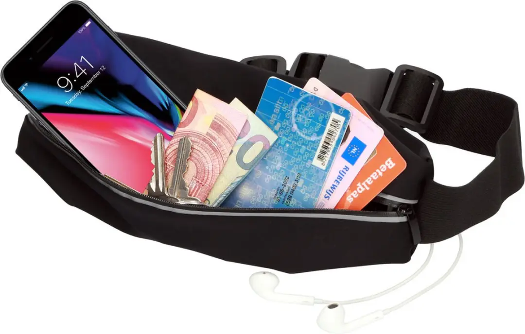 Mobiparts Comfort Fit Sport Belt MP-118486 - iPhone 7/8 Plus - 5 Pasjes - Zwart