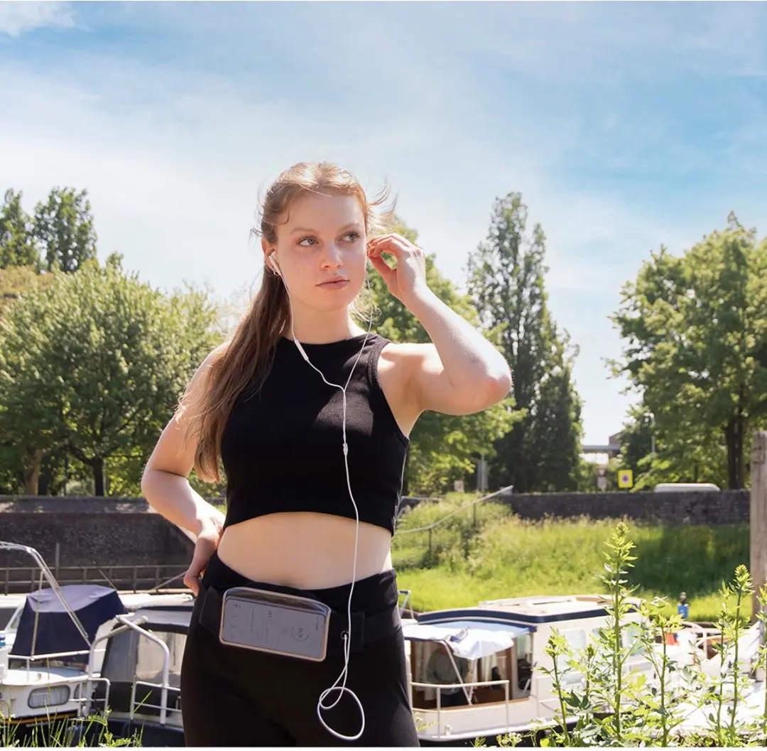 Mobiparts Comfort Fit Sport Belt MP-118486 - iPhone 7/8 Plus - 5 Pasjes - Zwart