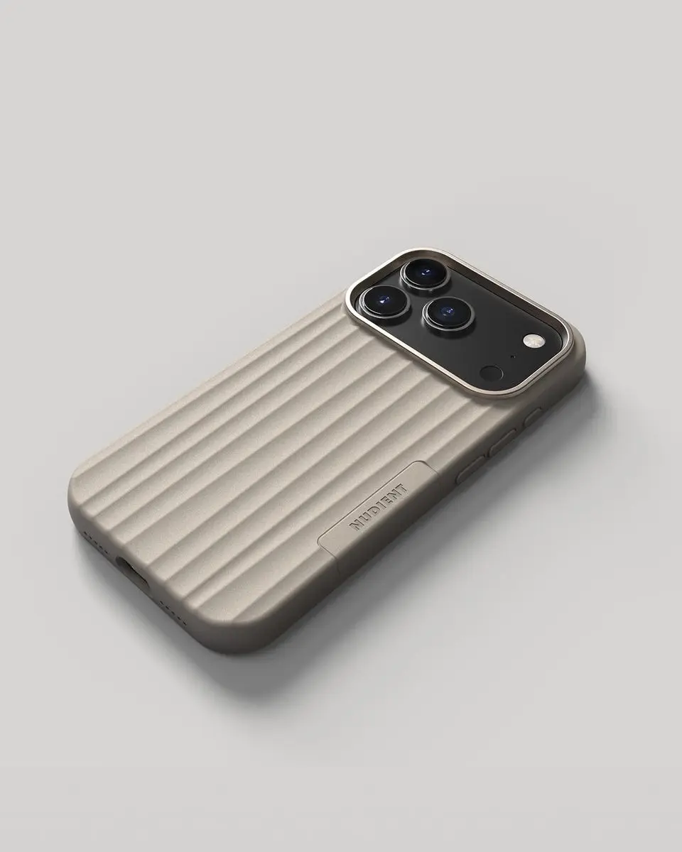 Nudient Bold MagSafe Case iPhone 17 Pro - Beige