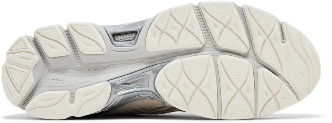 ASICS Gel Sneakers Cream Grey