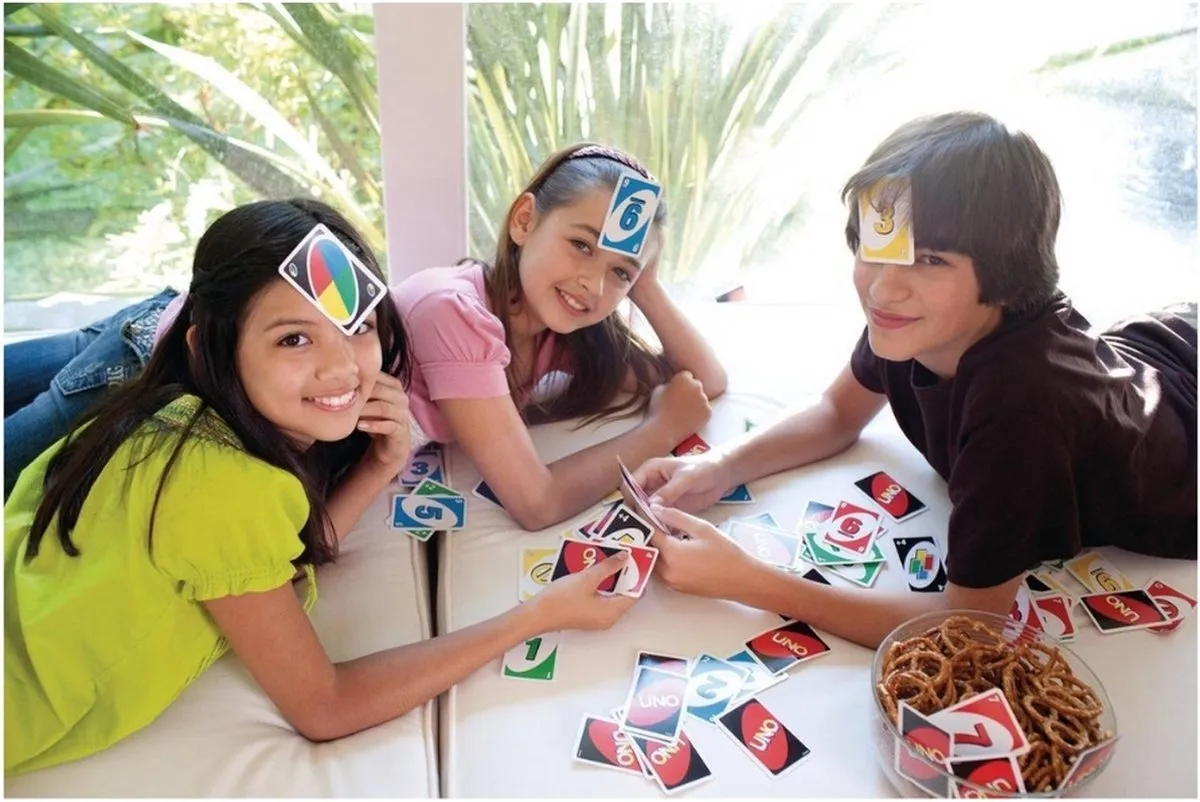 Hasbro Uno Phase 10 Skip-Bo Kaartspelbundel - 3 Stuks