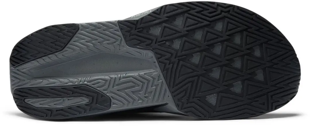 New Balance FuelCell Rebel v5 Hardloopschoenen - Maat 45 - Zwart