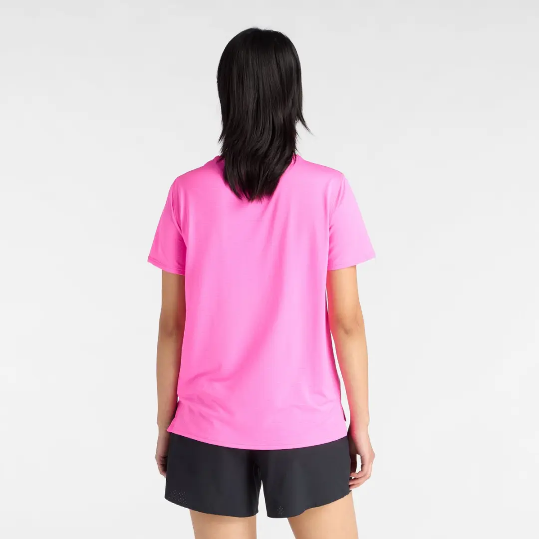 New Balance Sport Essential T-Shirt Dames M - Roze