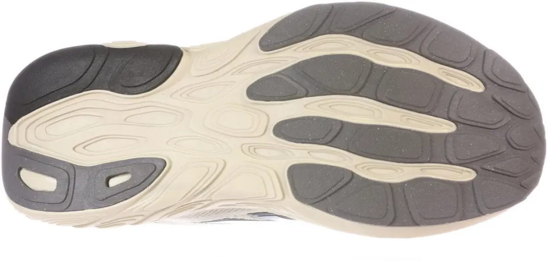 New Balance Fresh Foam X 880 V15 Hardloopschoenen 36 - Beige