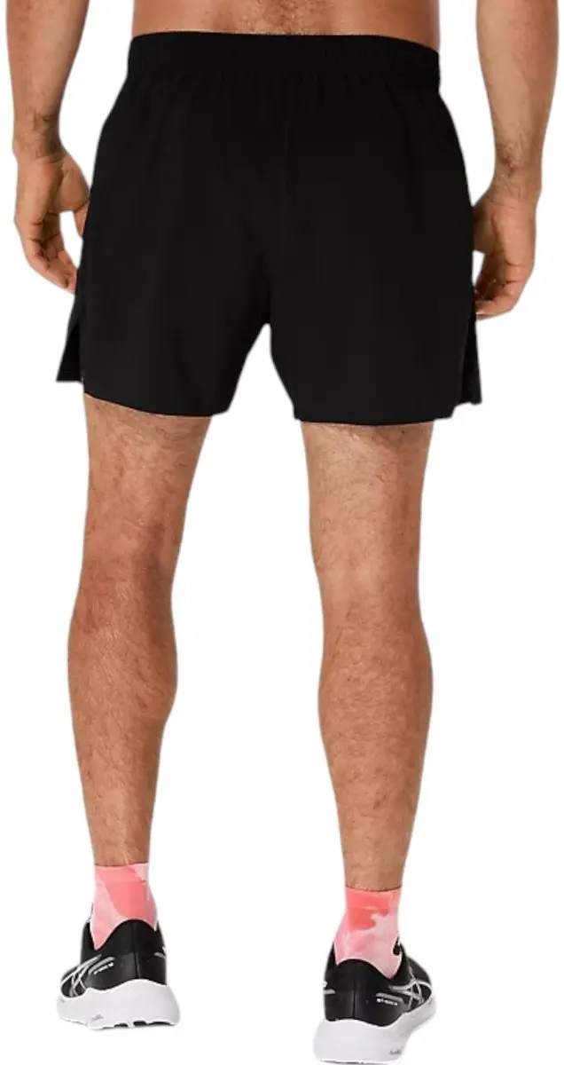 ASICS Core 5in Short - Zwart