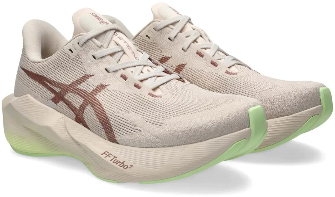 ASICS Novablast 6 Runningschoenen - Roze