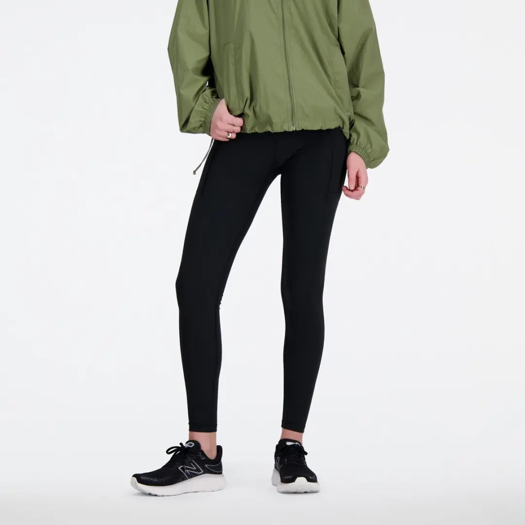 New Balance WP41275 T-shirt - S - Zwart