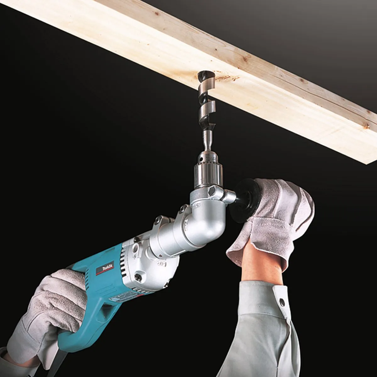 Makita DA4000LR Haakse Boormachine 710W
