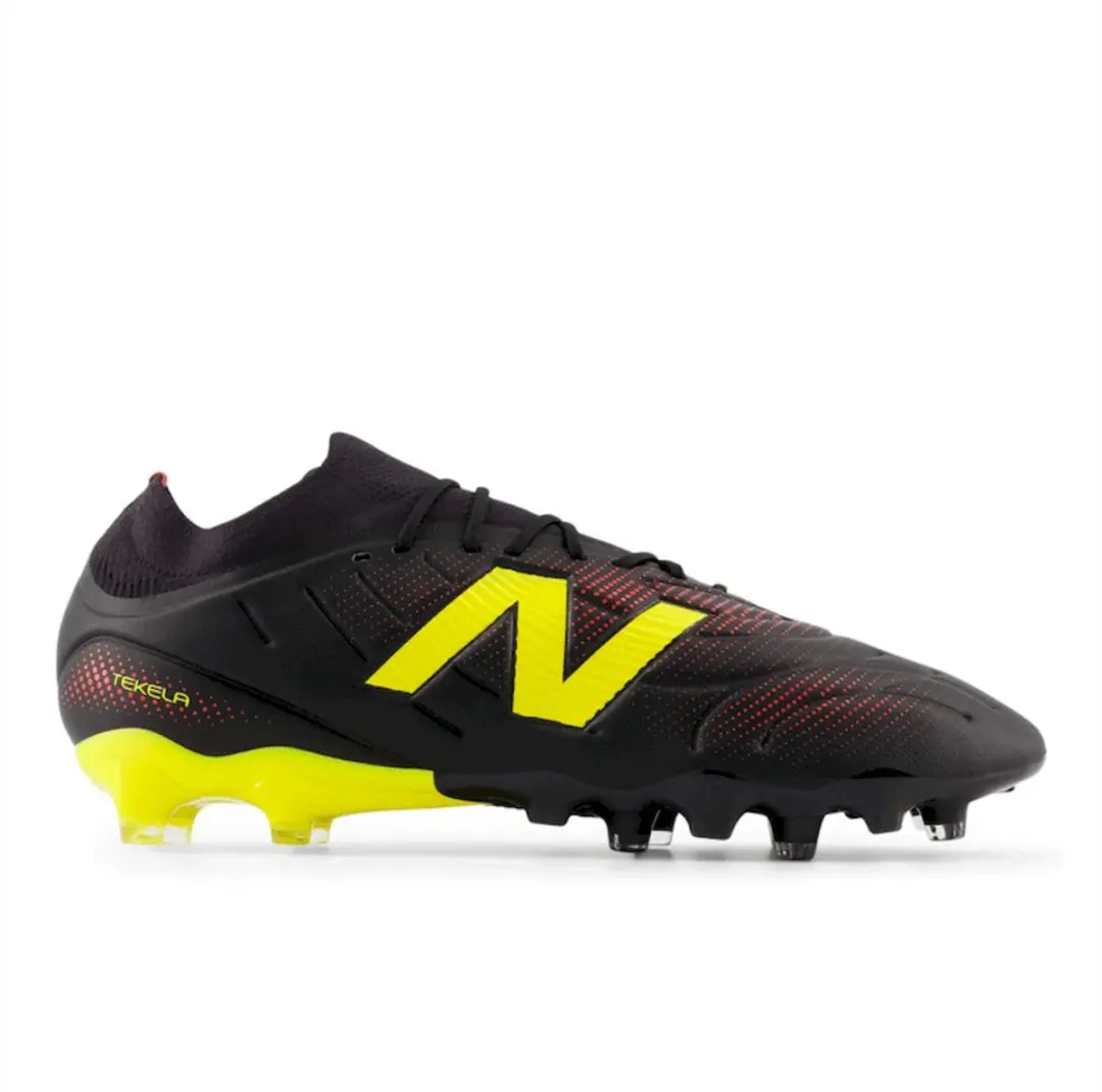 New Balance UT3FL43H Voetbalschoen Firm Ground - Heren 43 - Zwart