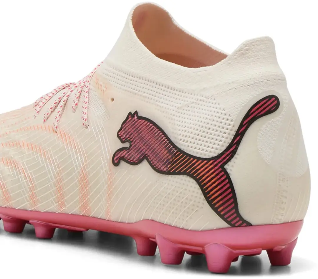 PUMA Future 9 Ultimate Mg Voetbalschoenen 44.5 - Beige