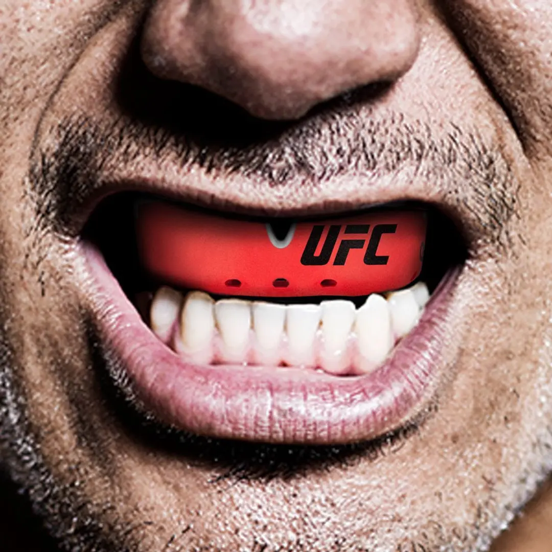 UFC Opro Self-Fit Gold Gebitsbeschermer Junior - Zwart/Zilver - afbeelding 6 van 6