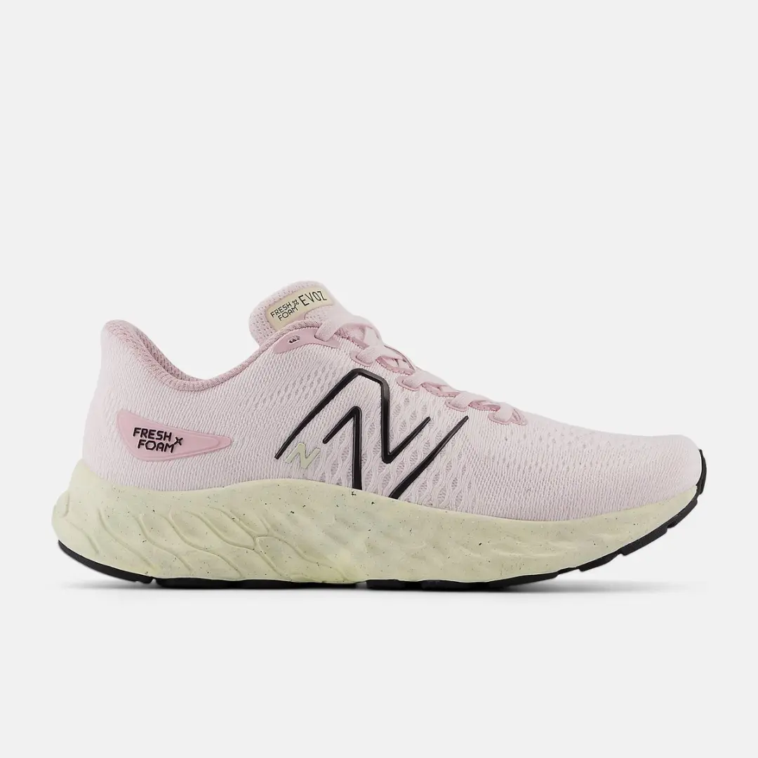New Balance Fresh Foam Dames Hardloopschoenen Roze - 36