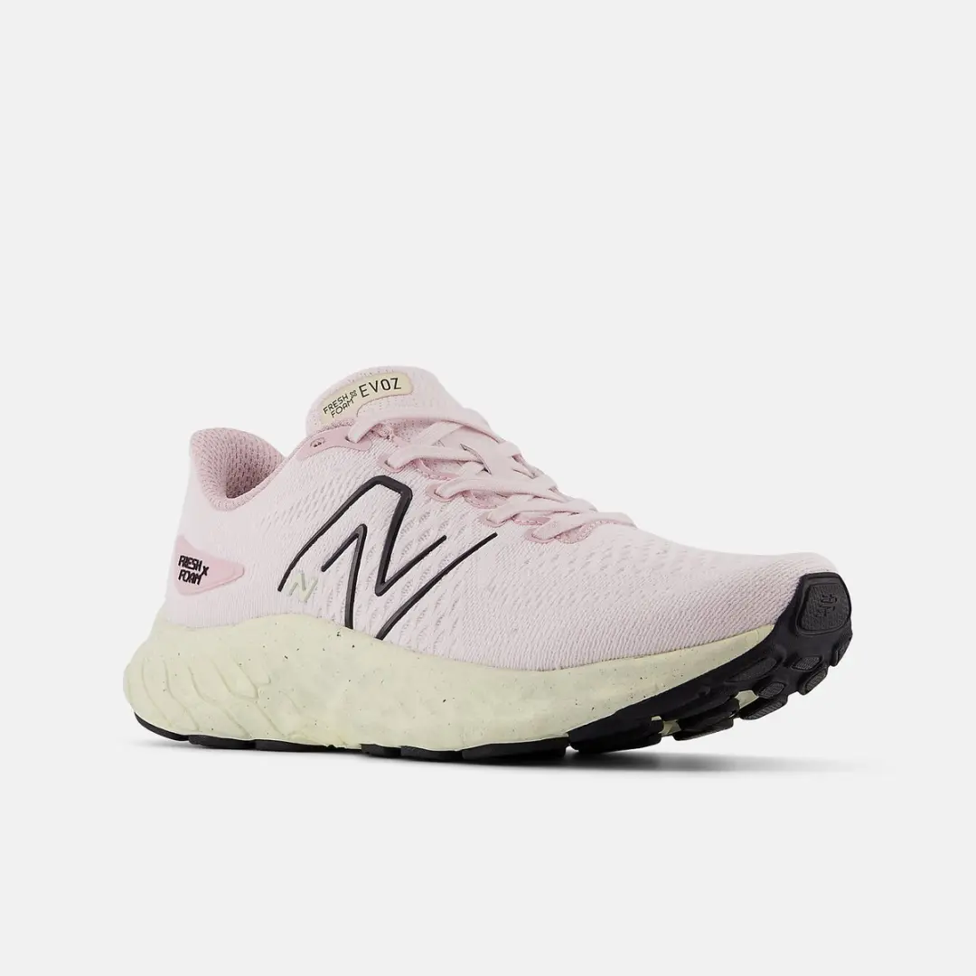 New Balance Fresh Foam Dames Hardloopschoenen Roze