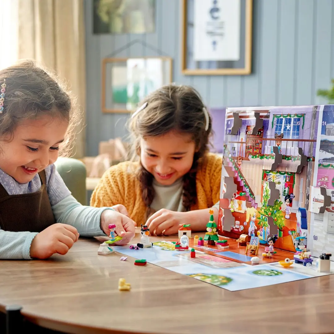 LEGO Friends Advent Calendar 2023 - 370 Stukken - Meerkleurig