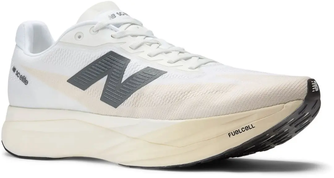 New Balance FuelCell SuperComp Elite v5 Dames - Maat 36 - Roze