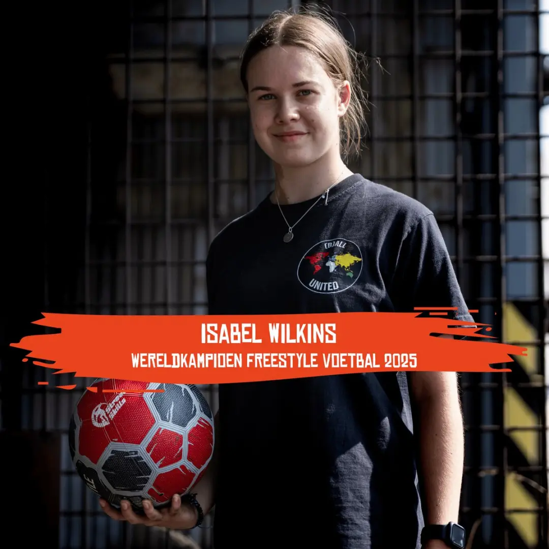 Stanno StreetSkills Freestyle Voetbal Maat 4 - Rood/Blauw/Grijs
