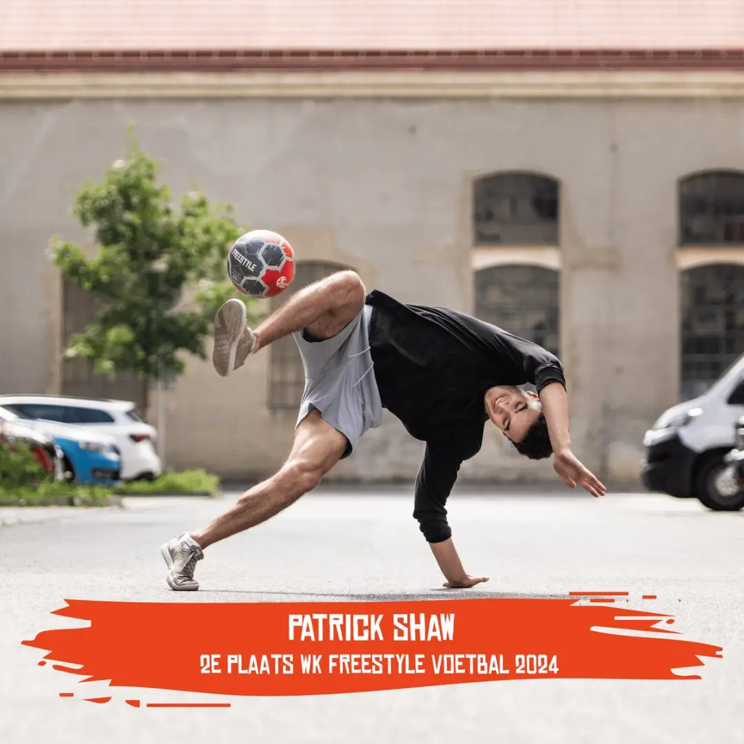 Stanno StreetSkills Freestyle Voetbal Maat 4 - Rood/Blauw/Grijs - afbeelding 6 van 6