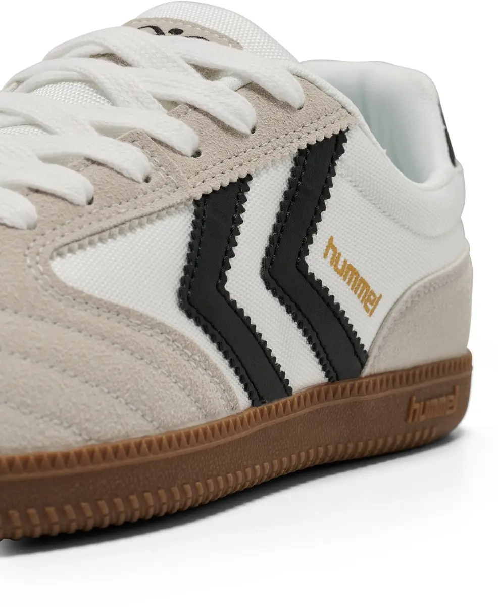 Hummel Coe25 Indoor Sportschoenen - EU 44 - Beige/Wit