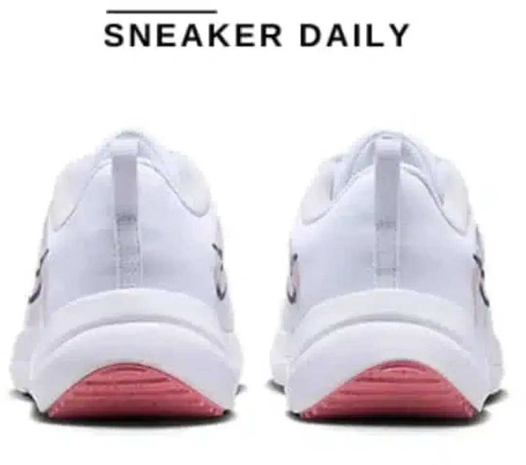 Nike Downshifter 12 PRM Hardloopschoen 39 - Wit/Roze