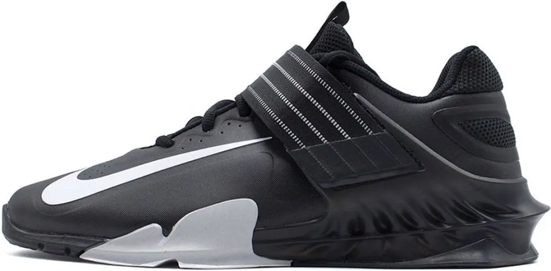Nike Savaleos Schoenen