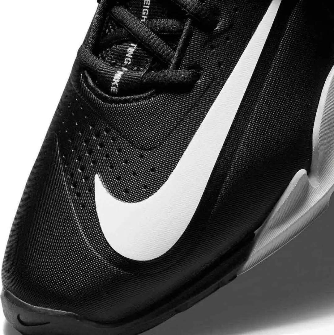 Nike Savaleos Schoenen - 44.5 - Zwart - afbeelding 6 van 6