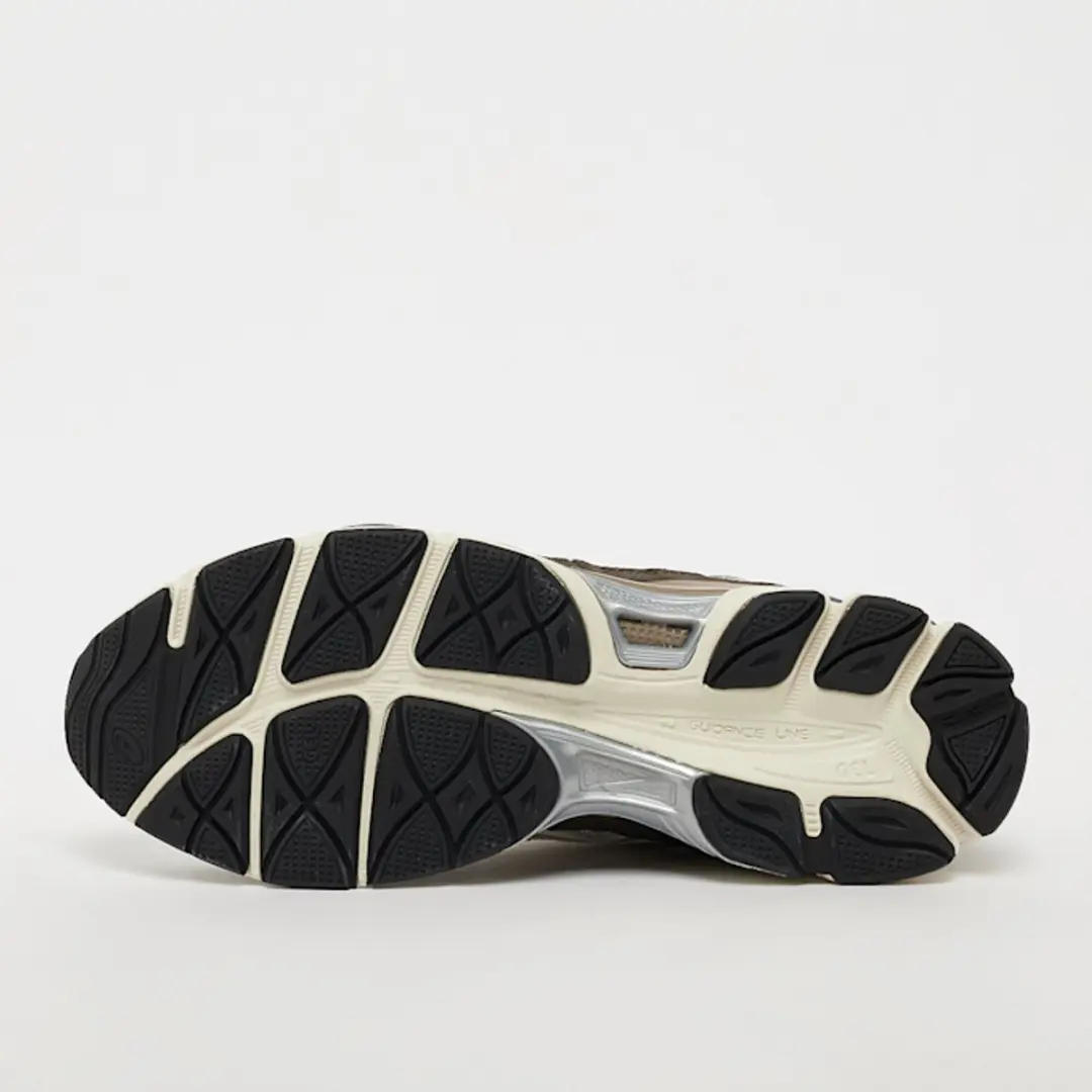 ASICS GEL-NYC Hardloopschoen - Maat 38 - Bruin/Wit