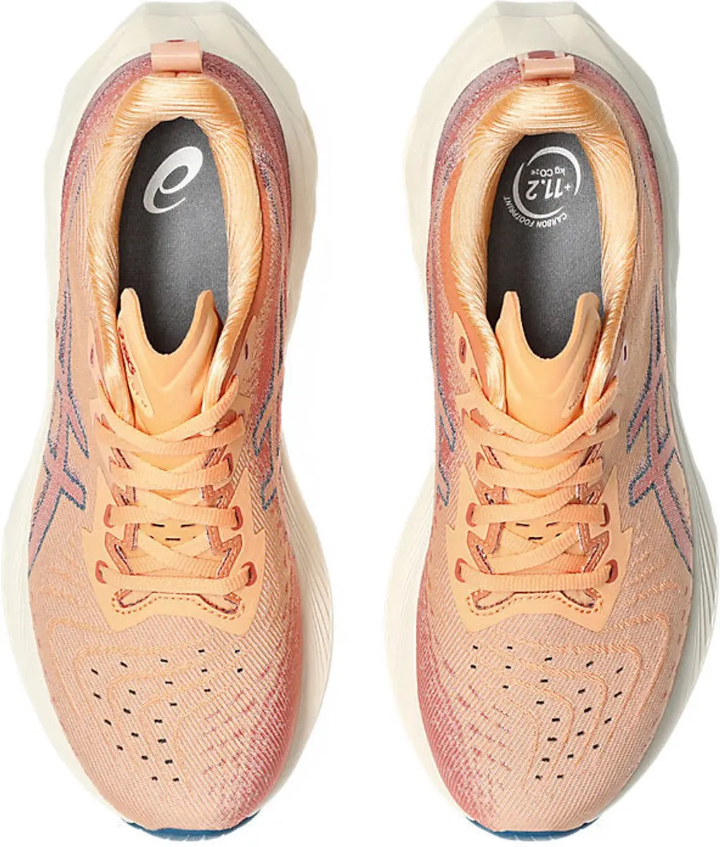 ASICS Novablast 4 Hardloopschoenen 41.5 - Oranje/Roze