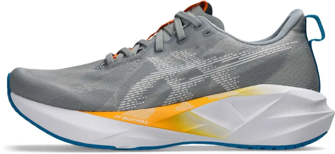 ASICS Novablast 5 Hardloopschoenen - 46.5 Grijs