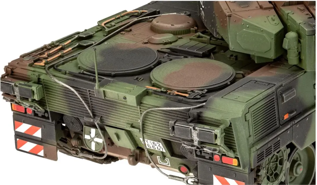 Revell 63360 Leopard 2A7A1 Modelbouwpakket - 1:35 - 250 Onderdelen - Multi