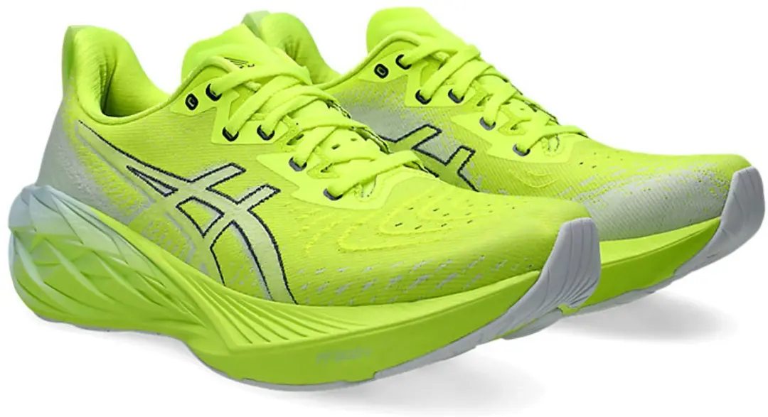 ASICS Novablast 4 Hardloopschoen 49 - Geel/Grijs