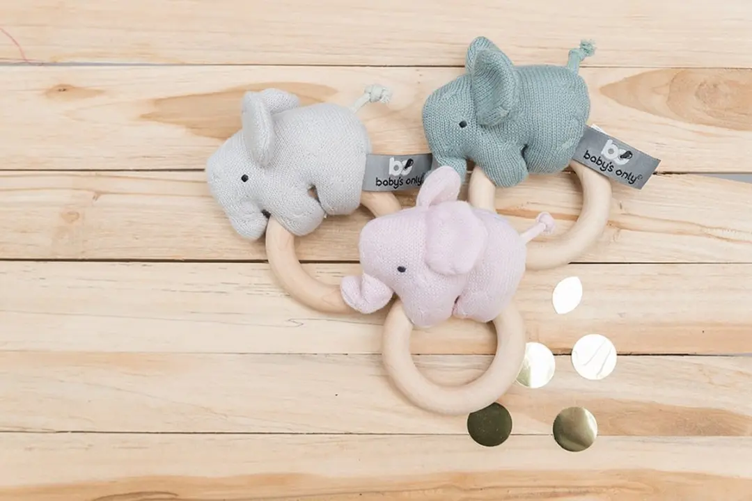 Baby's Only Houten Rammelaar Olifant Classic Roze
