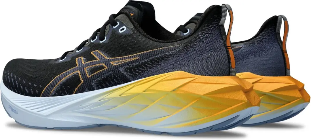 ASICS Novablast 4 Sportschoenen 47 - Zwart/Donkerblauw/Oranje
