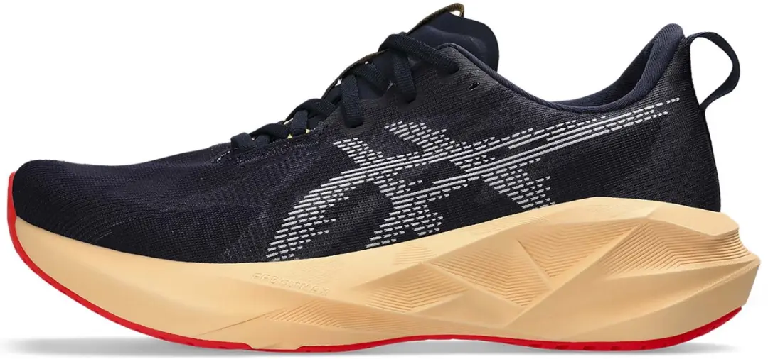 ASICS Novablast 5 Hardloopschoenen 46 - Zwart