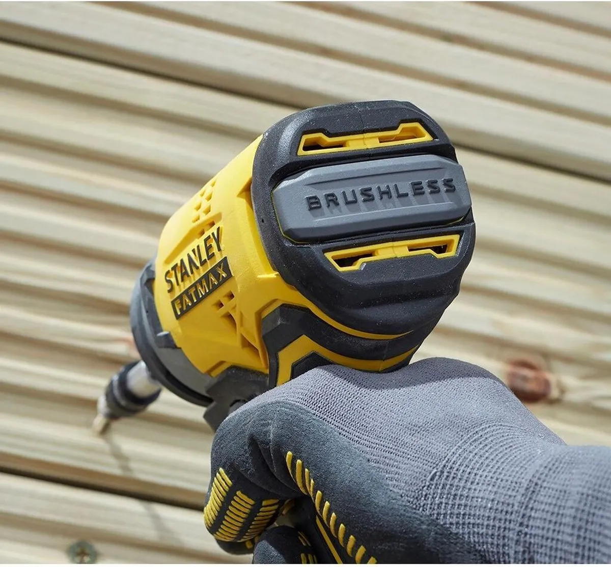 Stanley FATMAX V20 SFMCF810D2K Accu Slagschroevendraaier 18V - 170Nm - Geel - afbeelding 6 van 6