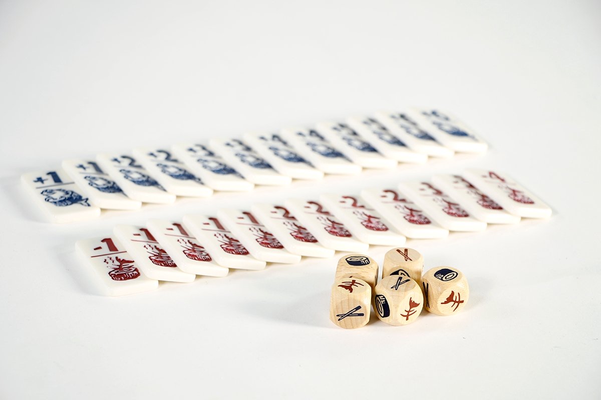 999 Games - Geharrewar in de Sushibar - Dobbelspel - Snel dobbelspel voor het hele gezin - Gezelschapsspel - Familiespel - Klein cadeautje - bevat spelregels in NL en EN