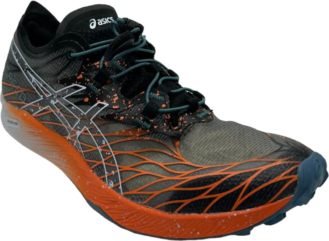 ASICS Fujispeed Hardloopschoenen 39.5 - Zwart/Nova Oranje
