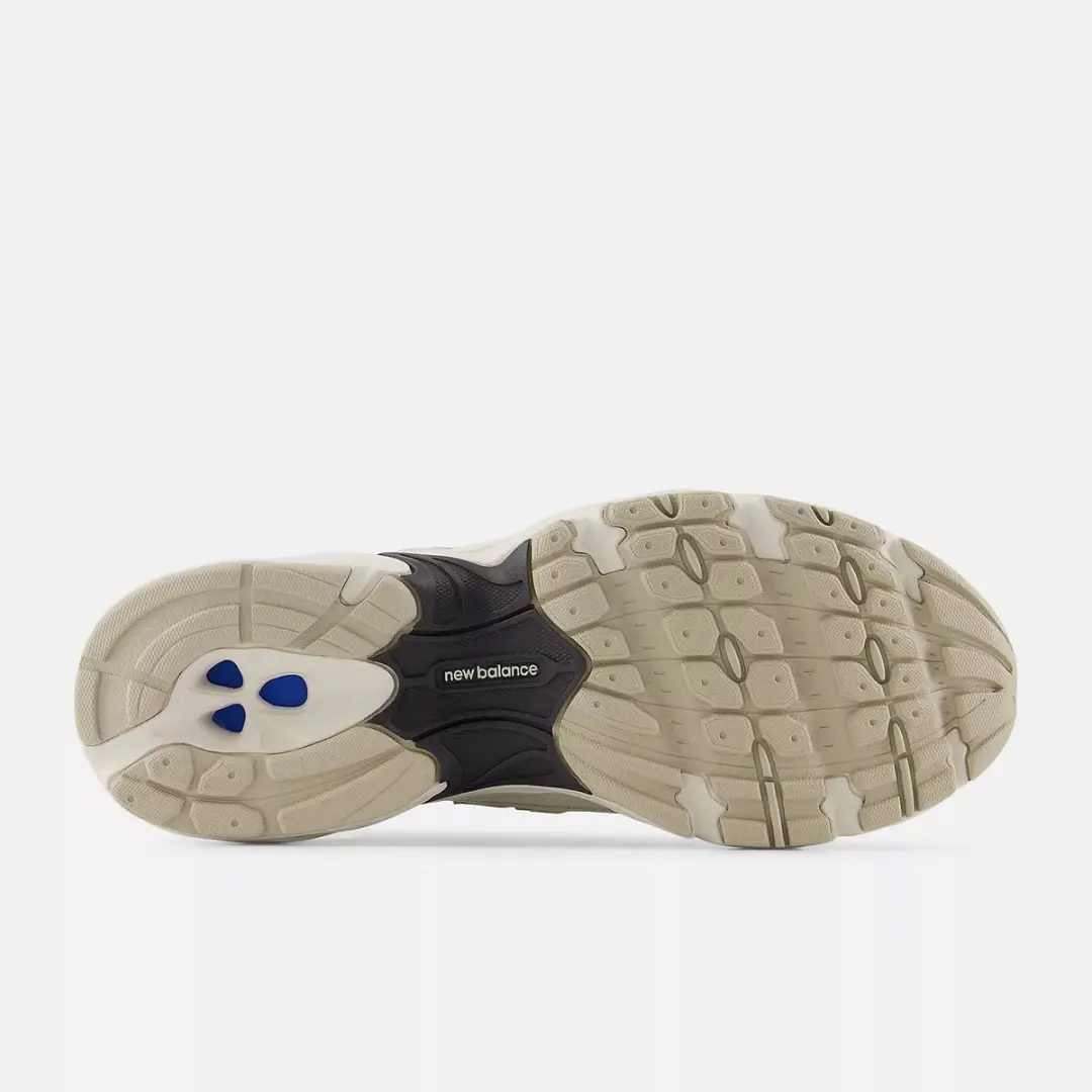 New Balance 740 Shipyard Timberwolf - Maat 37