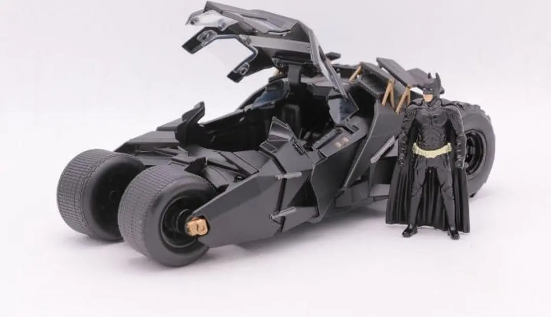 Jada Toys Batman The Dark Knight 19263 Batmobile - 1/24 Model - Multicolor
