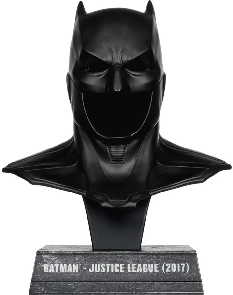 McFarlane Toys Batman Cowl 1/3 Replica 19cm