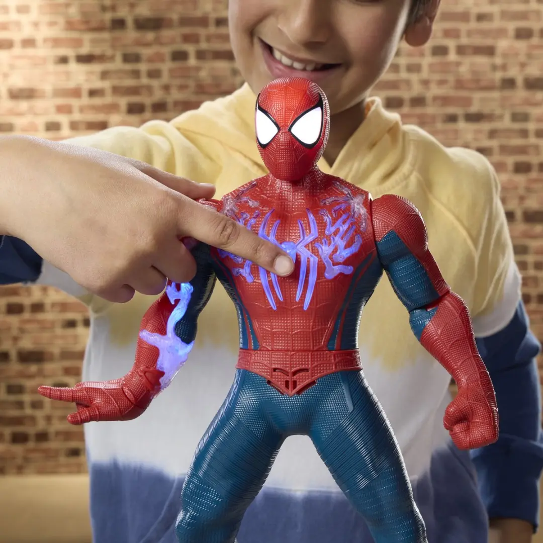 Hasbro Marvel Spider-Man Brand New Day Power-Charge Actiefiguur 36cm - Rood