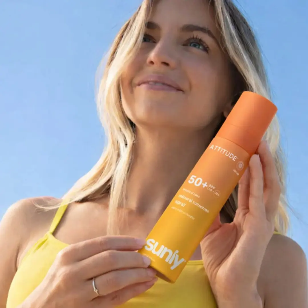 Attitude Sunly Zonnebrandspray SPF50 Tropical Kokos 75ml